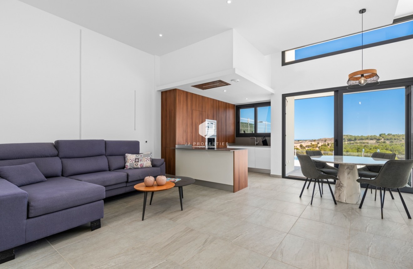 Segunda mano - Villa -
San Miguel de Salinas - Inland