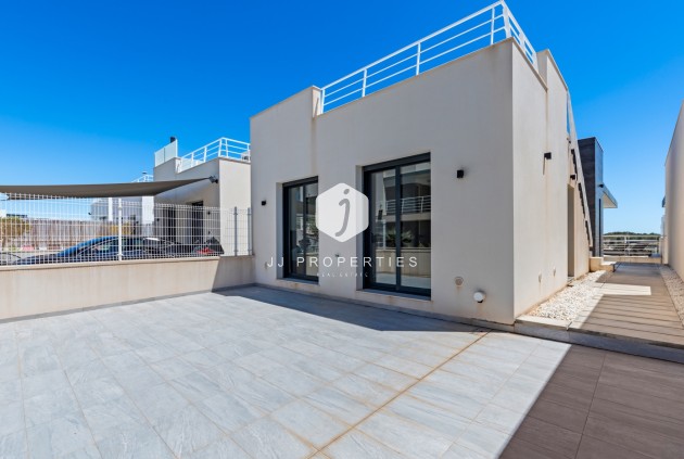 Segunda mano - Villa -
San Miguel de Salinas - Inland