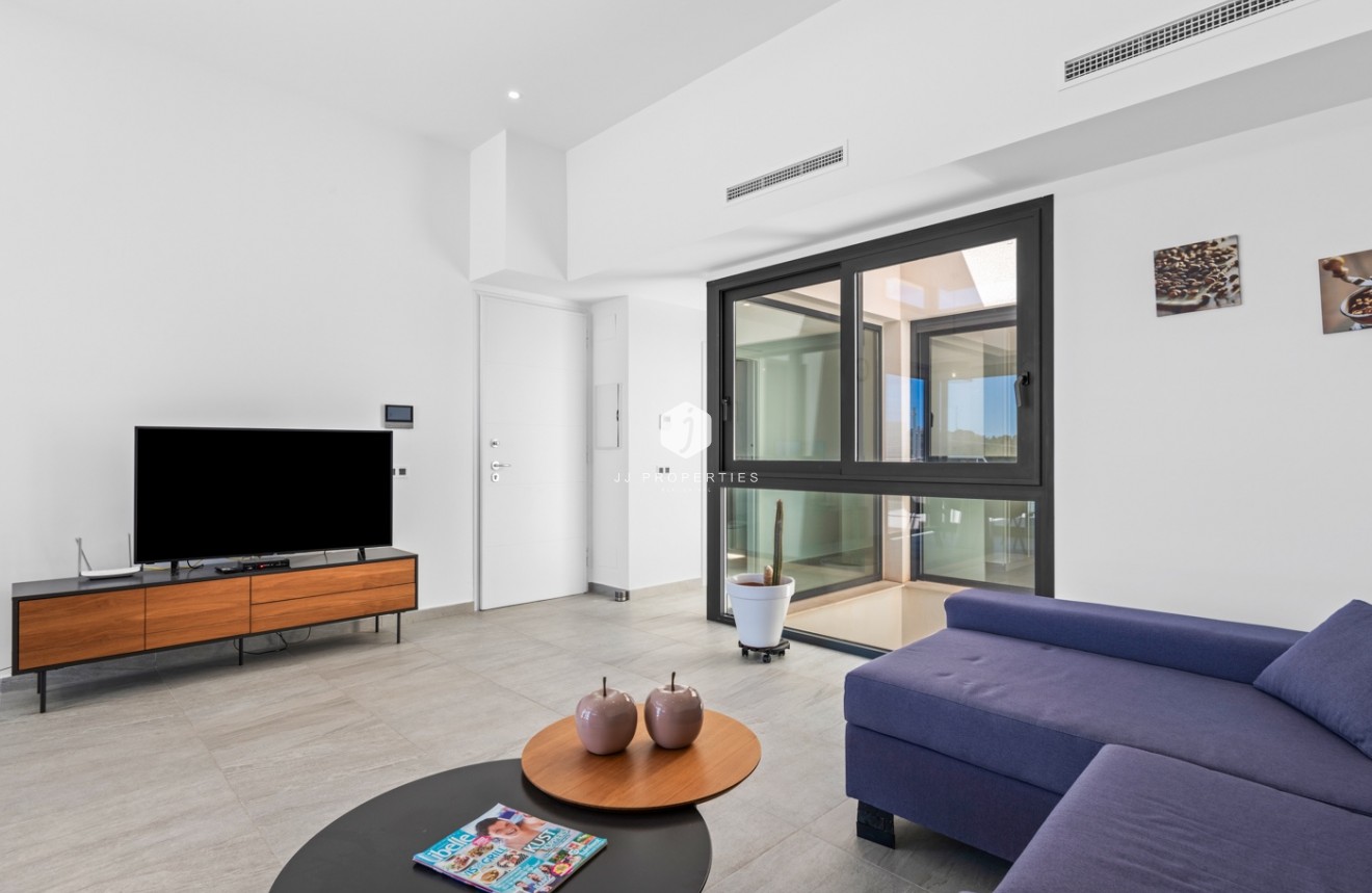 Segunda mano - Villa -
San Miguel de Salinas - Inland