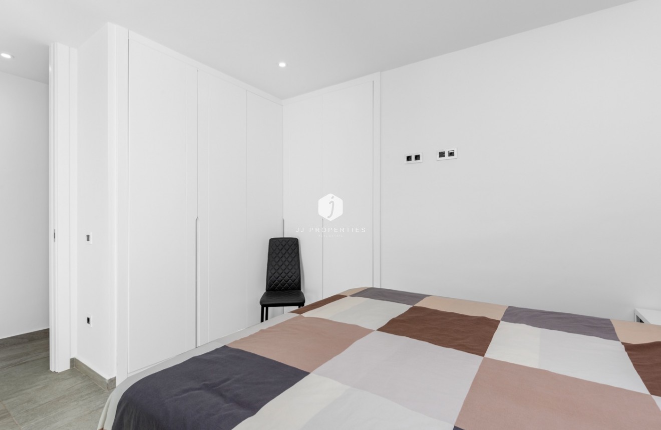 Segunda mano - Villa -
San Miguel de Salinas - Inland