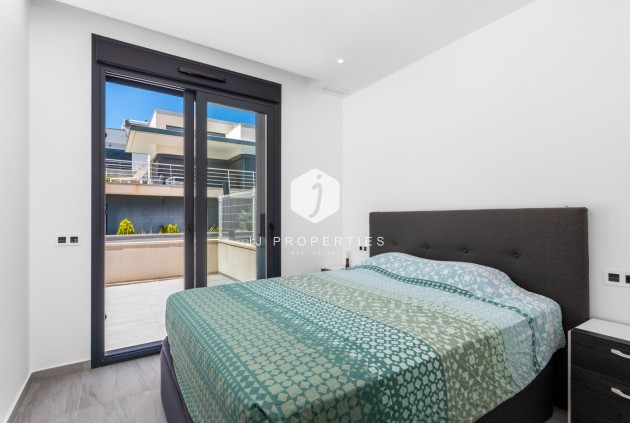 Segunda mano - Villa -
San Miguel de Salinas - Inland