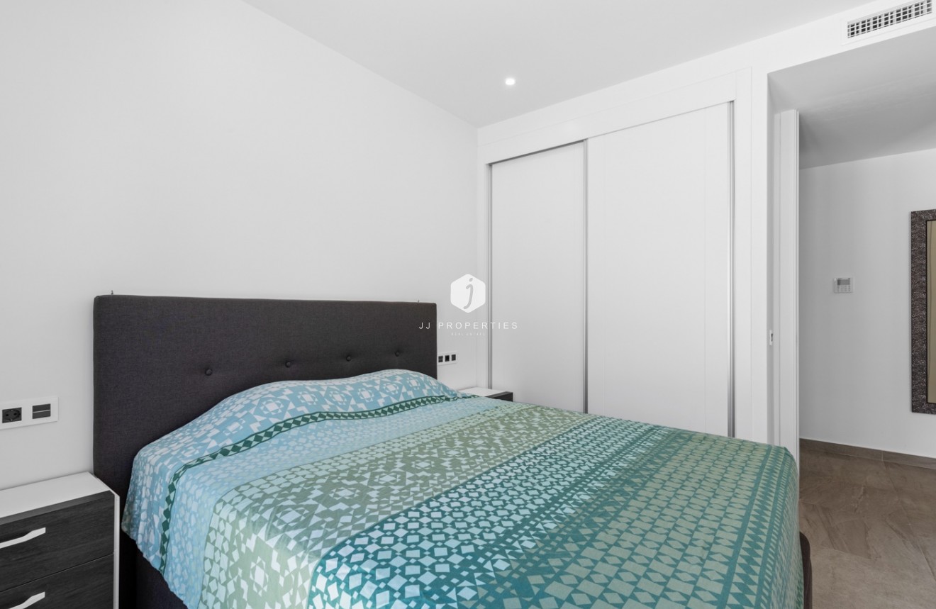 Segunda mano - Villa -
San Miguel de Salinas - Inland