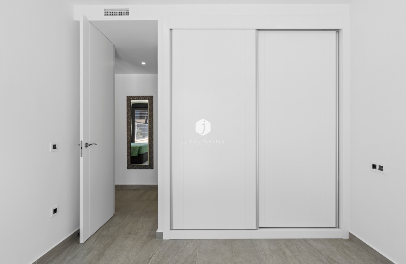 Segunda mano - Villa -
San Miguel de Salinas - Inland