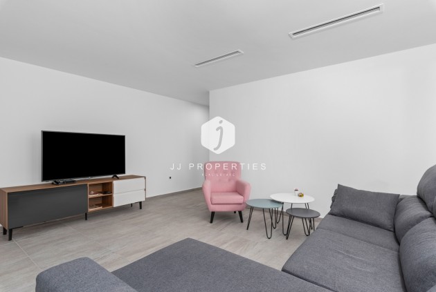 Segunda mano - Villa -
San Miguel de Salinas - Inland