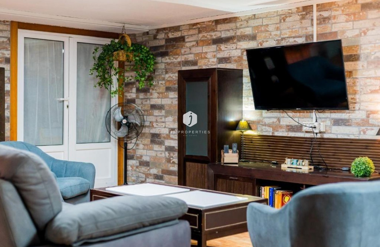 D'occasion - Duplex -
Torrevieja - Acequion