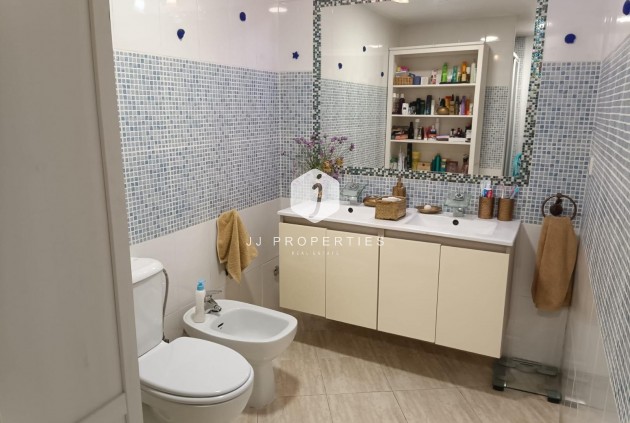 D'occasion - Duplex -
Torrevieja - Acequion