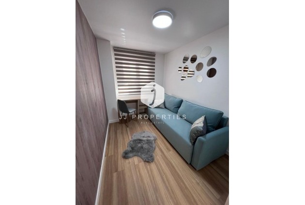 Segunda mano - Apartamento / piso -
Torrevieja - Estacion de autobuses