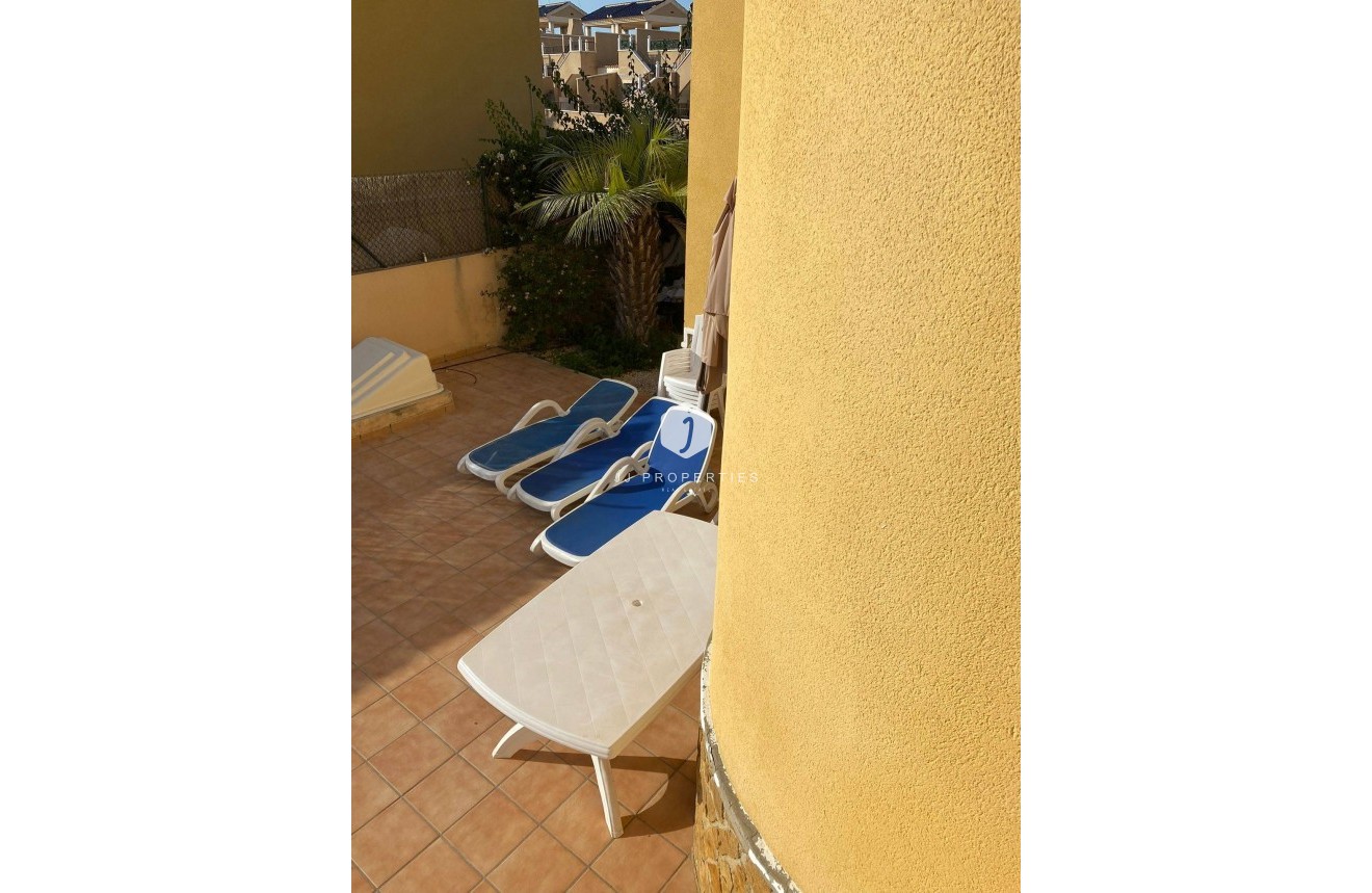 Segunda mano - Villa -
Orihuela Costa - Villamartín-las Filipinas