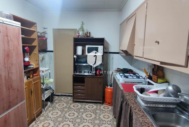 Segunda mano - Apartamento / piso -
Cox - Comunidad Valenciana