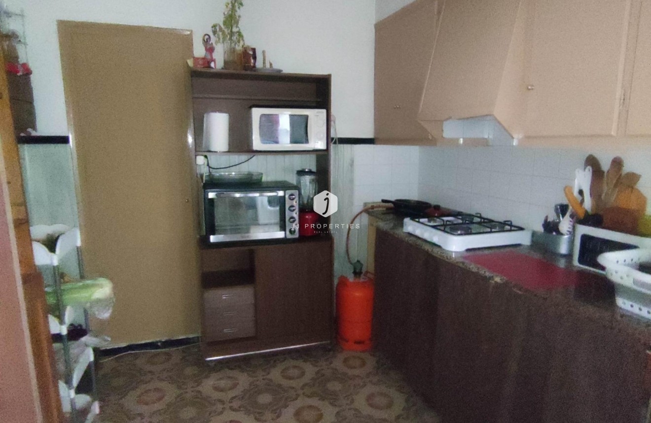 Segunda mano - Apartamento / piso -
Cox - Comunidad Valenciana