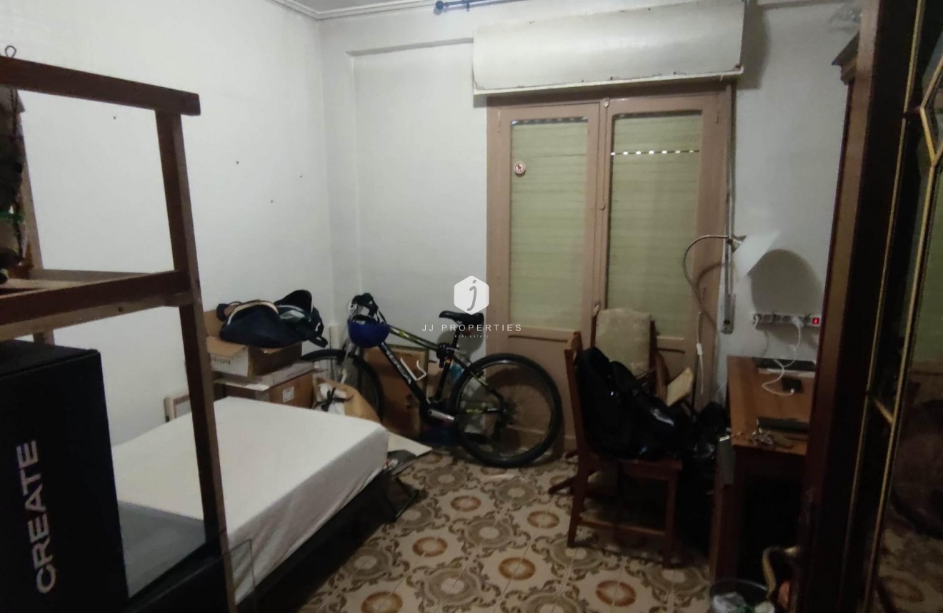 Segunda mano - Apartamento / piso -
Cox - Comunidad Valenciana