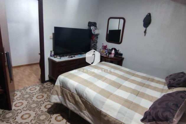 Segunda mano - Apartamento / piso -
Cox - Comunidad Valenciana