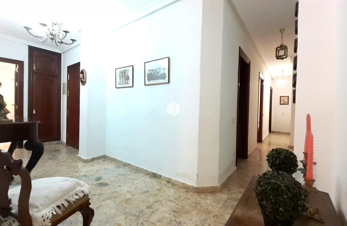 D'occasion - Appartement -
Torrevieja