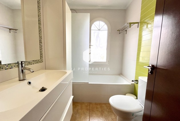 Segunda mano - Villa -
La Zenia - Costa Blanca