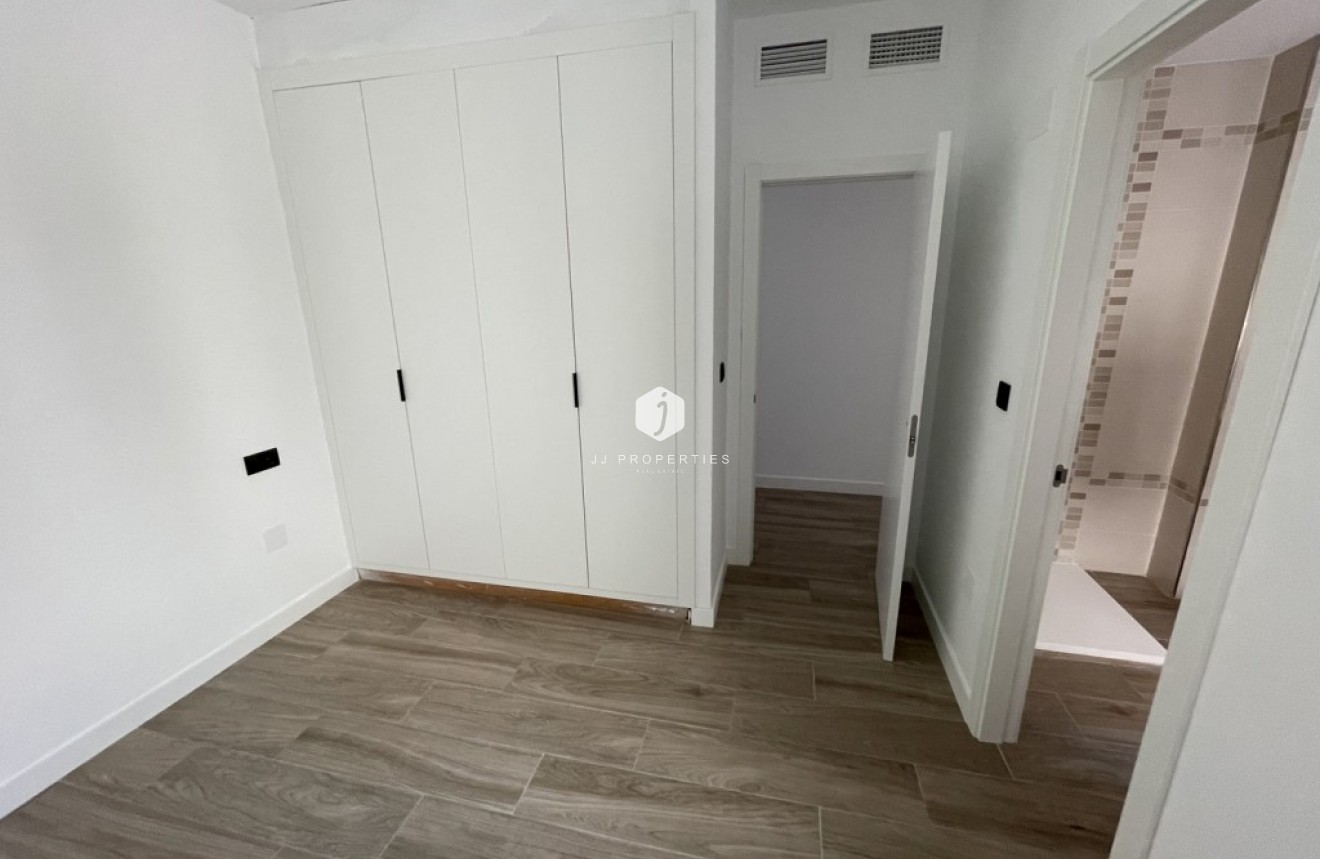 Segunda mano - Apartamento / piso -
Algorfa - Inland