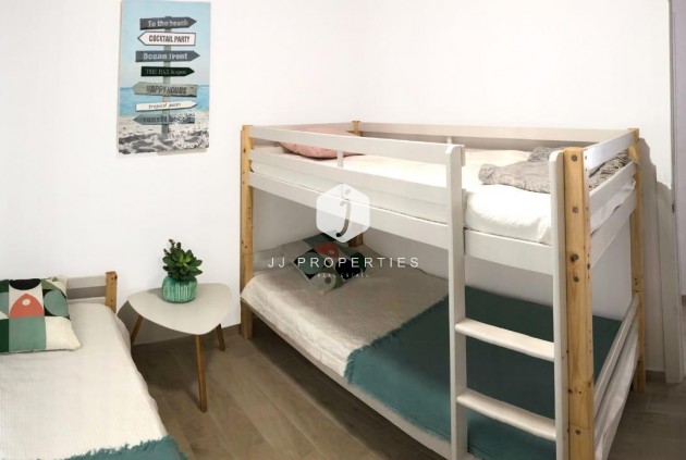 Segunda mano - Apartamento / piso -
Guardamar del Segura - Guardamar Playa