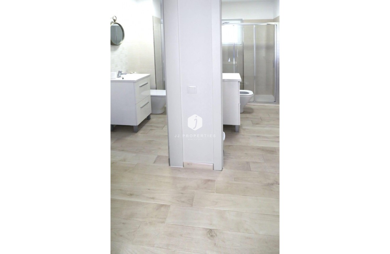 Segunda mano - Apartamento / piso -
Guardamar del Segura - Guardamar Playa