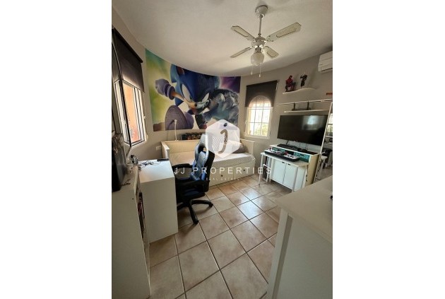 Tweedehands - Villa -
Orihuela Costa - Playa Flamenca