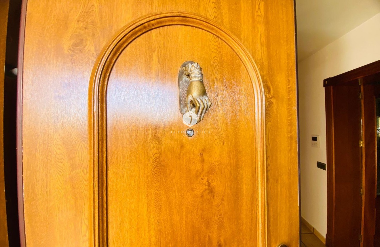 Segunda mano - Villa -
Orihuela Costa - La Florida