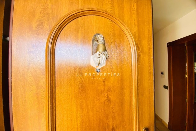 Segunda mano - Villa -
Orihuela Costa - La Florida