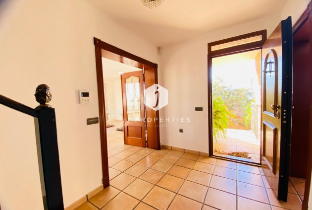 Segunda mano - Villa -
Orihuela Costa - La Florida