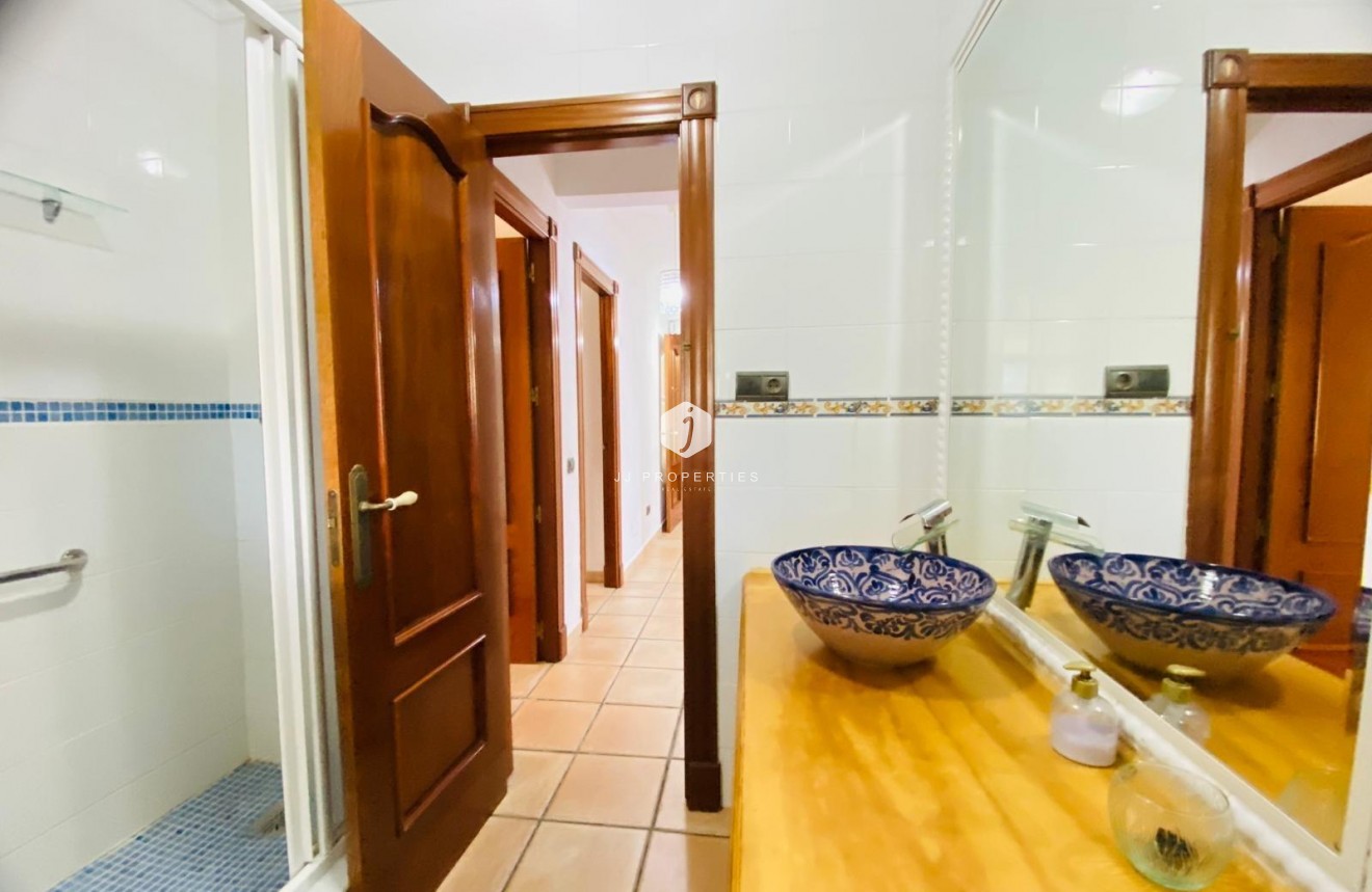 Segunda mano - Villa -
Orihuela Costa - La Florida