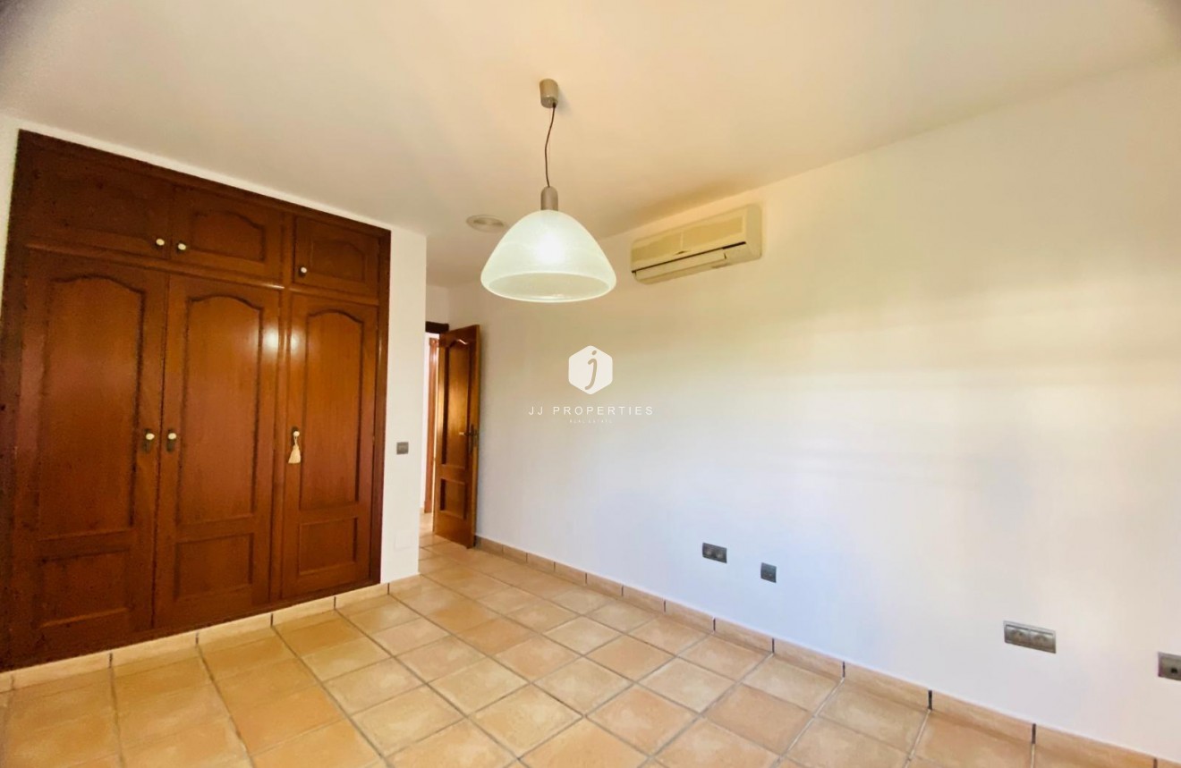 Segunda mano - Villa -
Orihuela Costa - La Florida