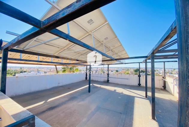 Segunda mano - Villa -
Orihuela Costa - La Florida