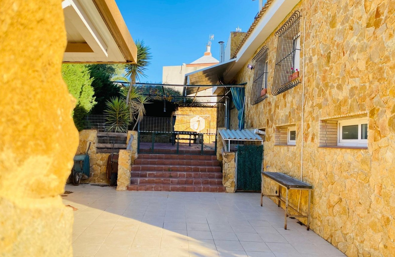 Segunda mano - Villa -
Orihuela Costa - La Florida