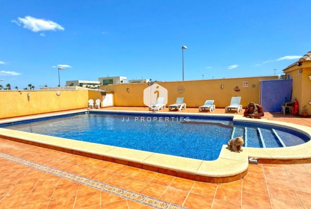 Tweedehands - Villa -
Torrevieja - Costa Blanca