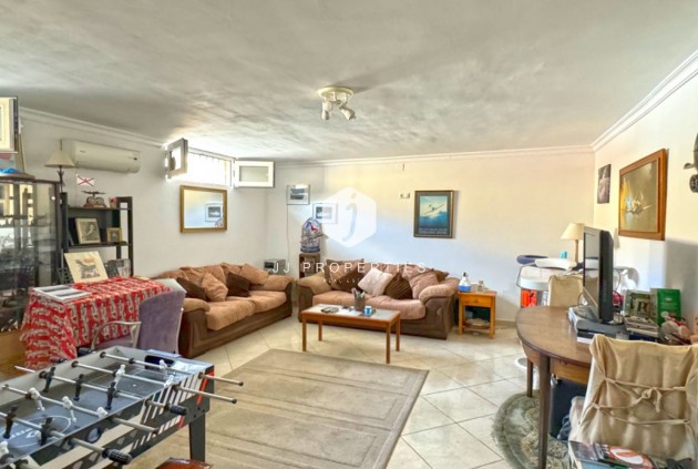 Tweedehands - Villa -
Torrevieja - Costa Blanca