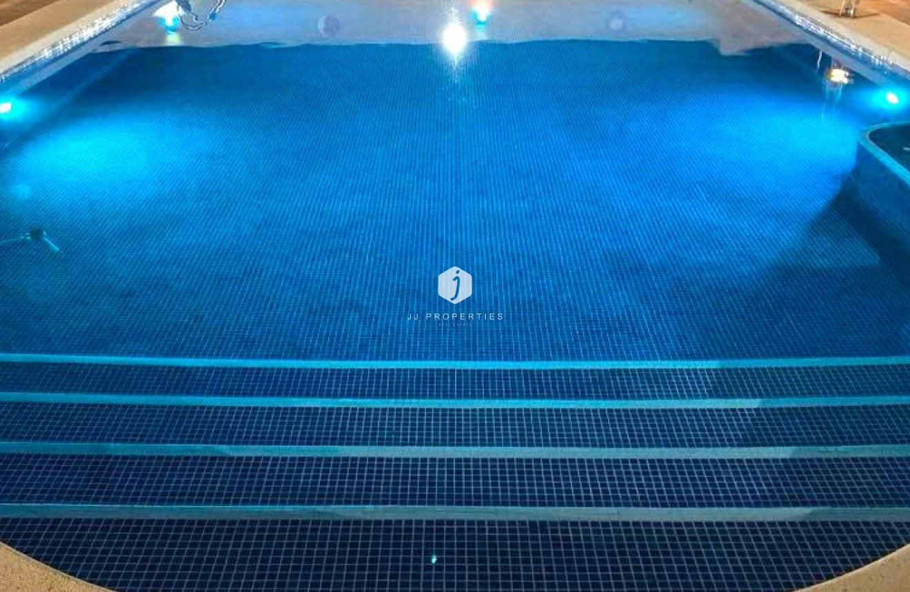 Tweedehands - Villa -
Torrevieja - Costa Blanca