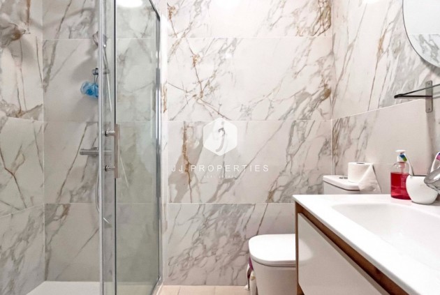 D'occasion - Bungalow -
Orihuela Costa - Costa Blanca