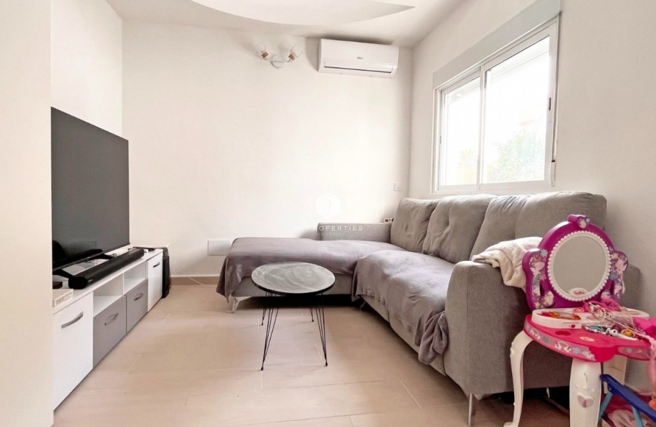 D'occasion - Bungalow -
Orihuela Costa - Costa Blanca