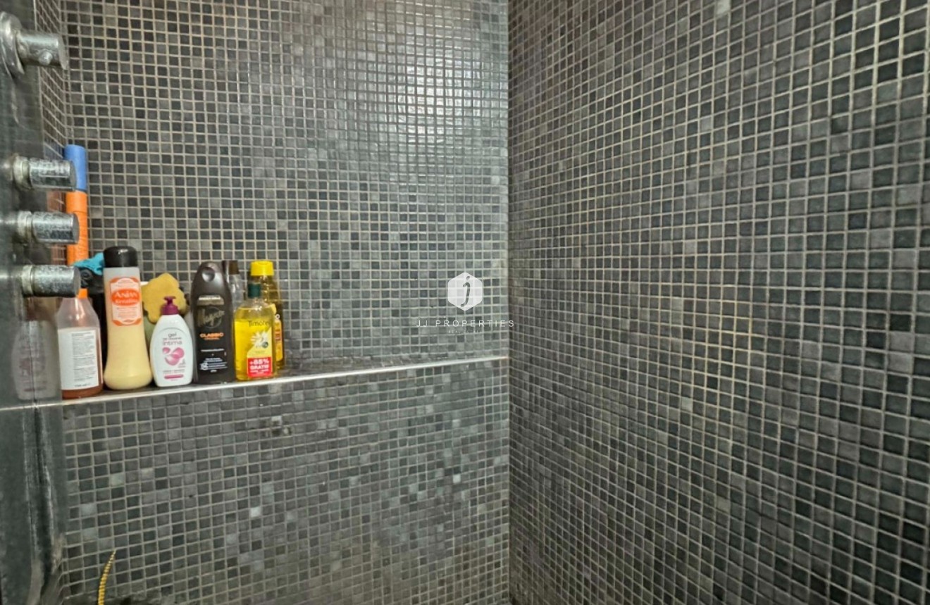 Segunda mano - Apartamento / piso -
Torrevieja - Costa Blanca