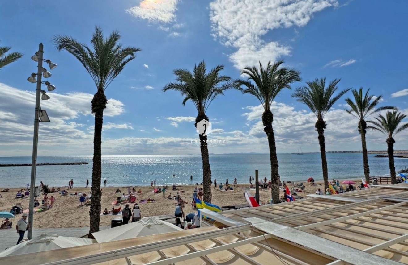 Segunda mano - Apartamento / piso -
Torrevieja - Costa Blanca