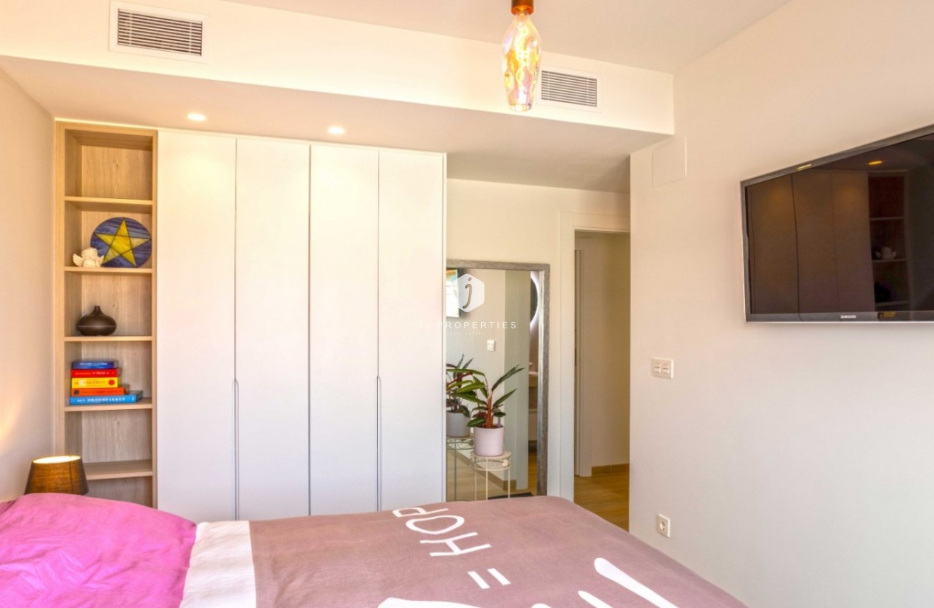 Segunda mano - Apartamento / piso -
Orihuela Costa - Costa Blanca