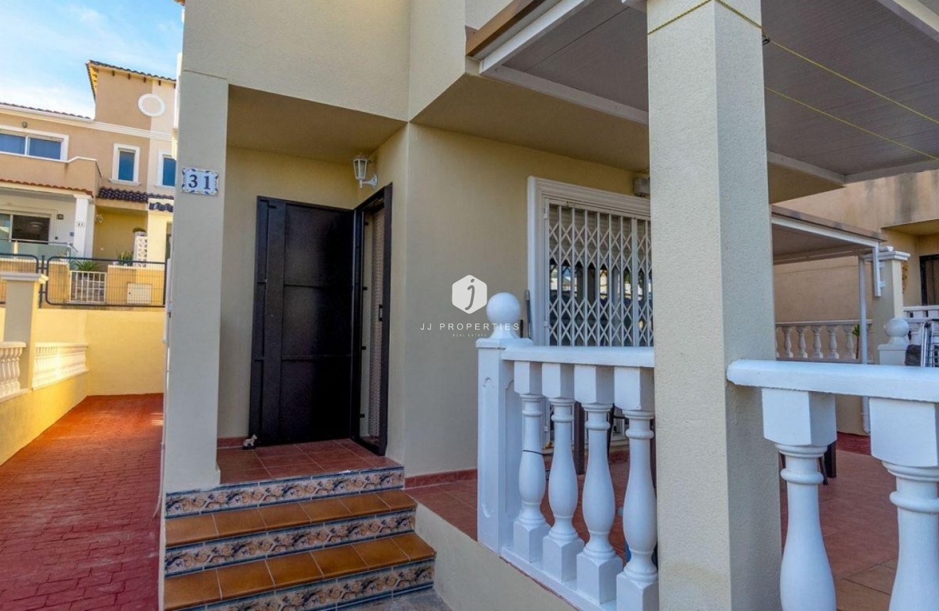 Segunda mano - Villa -
Orihuela Costa - Costa Blanca