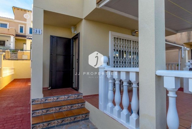 Segunda mano - Villa -
Orihuela Costa - Costa Blanca