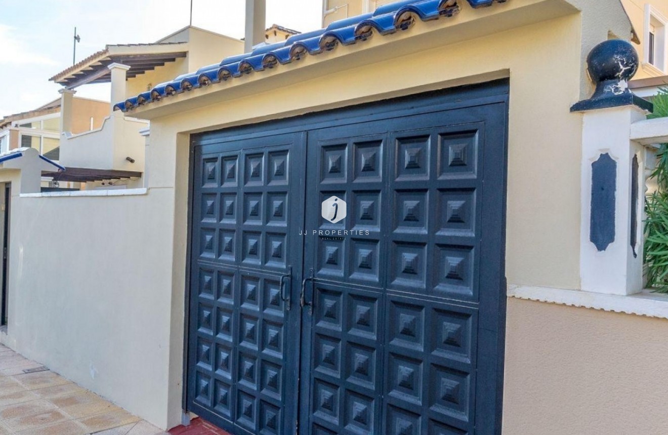 Segunda mano - Villa -
Orihuela Costa - Costa Blanca