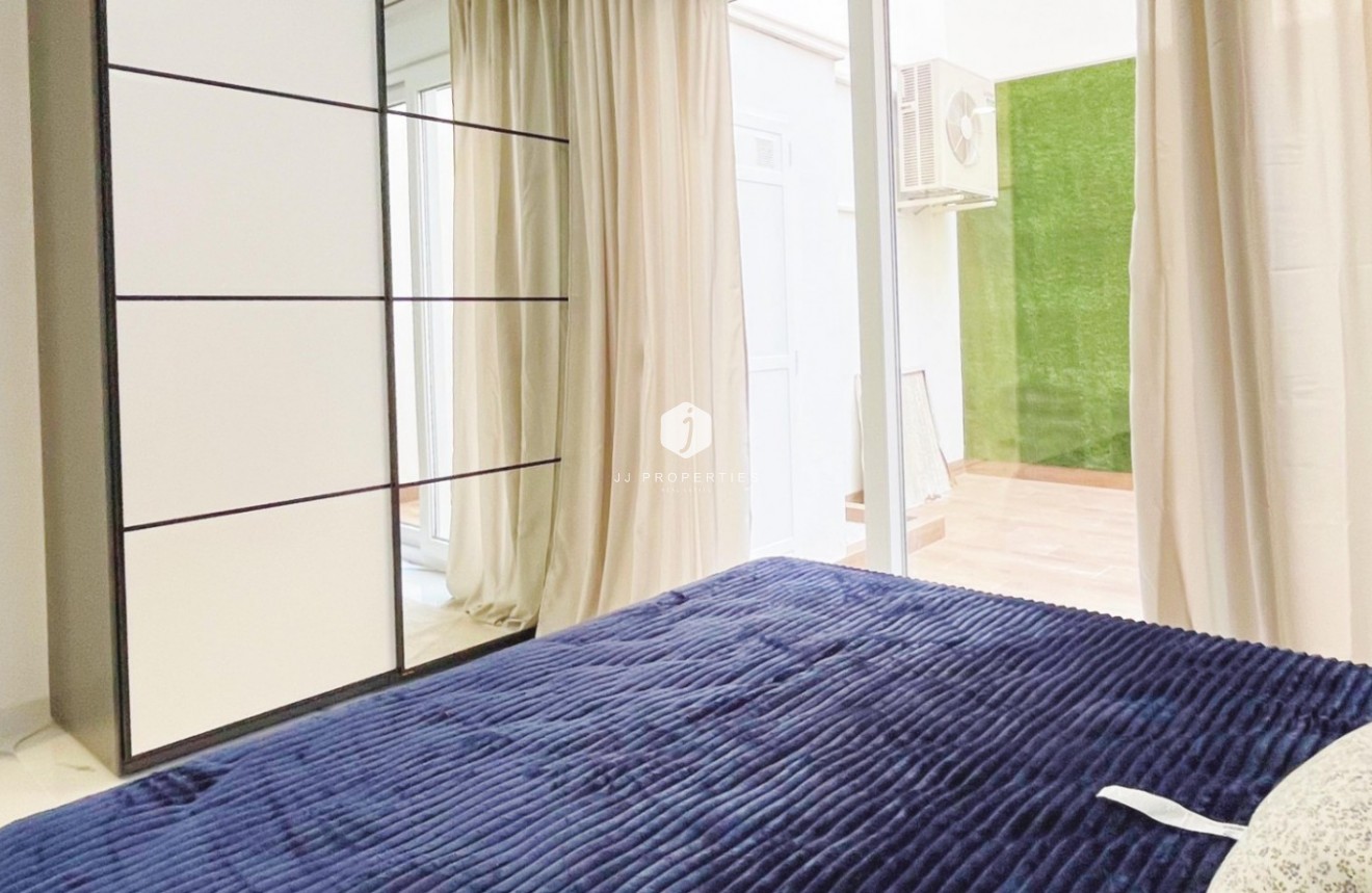 Segunda mano - Apartamento / piso -
Torrevieja - Costa Blanca