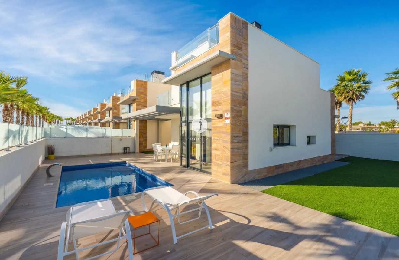 Segunda mano - Villa -
Cabo Roig - Costa Blanca