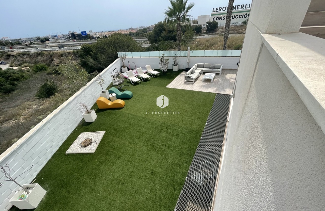 Segunda mano - Villa -
Cabo Roig - Costa Blanca