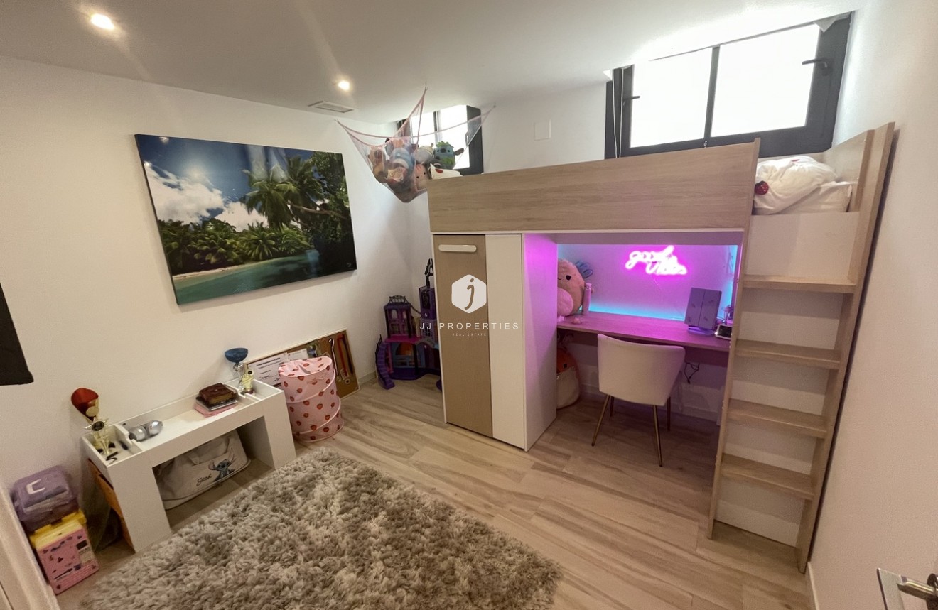 Segunda mano - Villa -
Cabo Roig - Costa Blanca