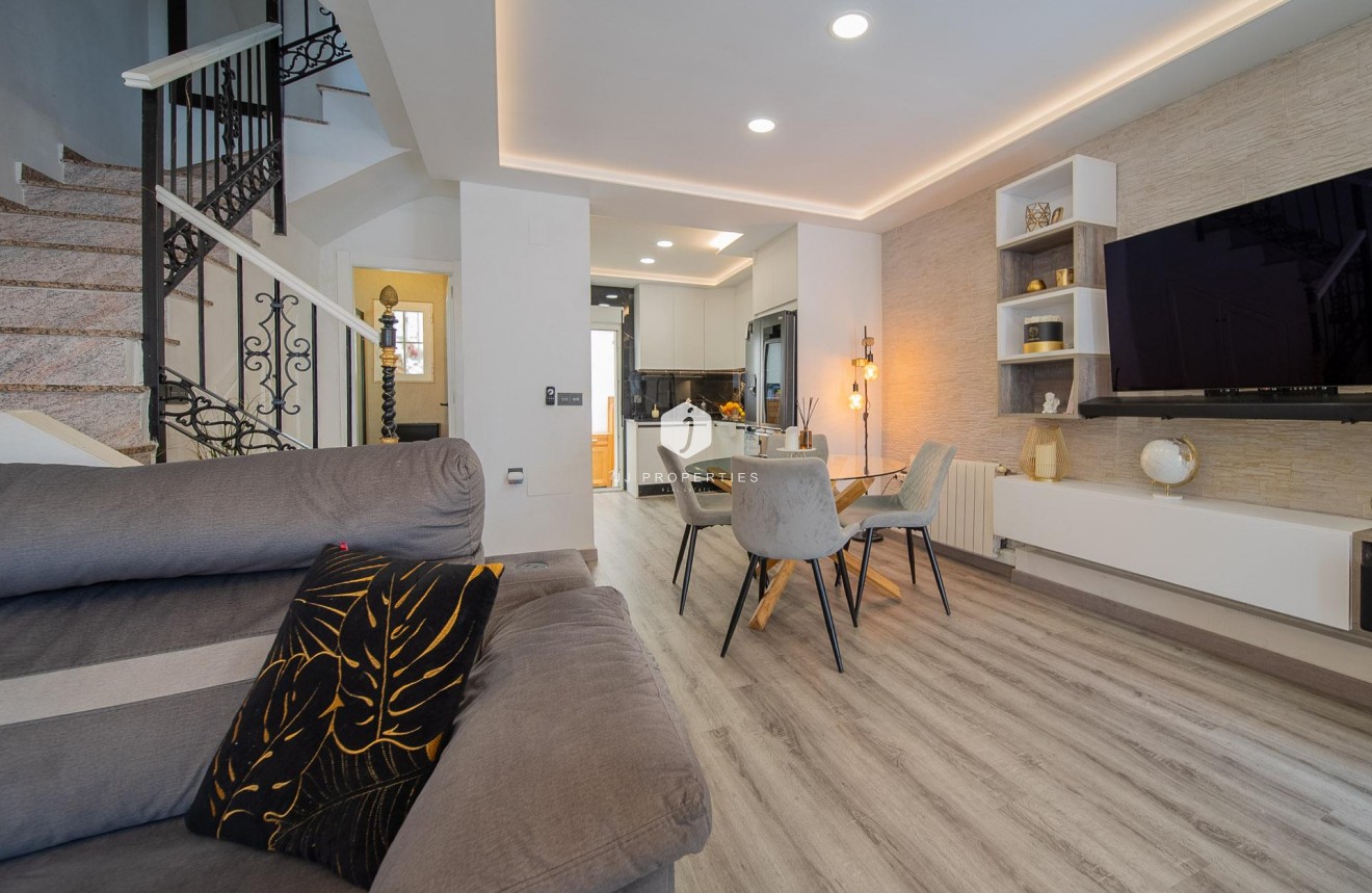 Segunda mano - Chalet -
Orihuela Costa - PAU 26