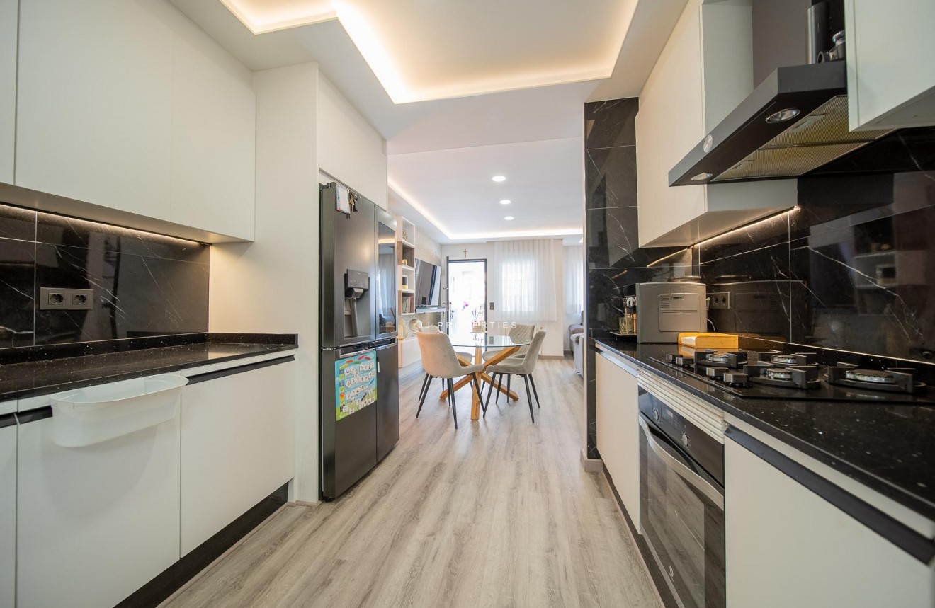 Segunda mano - Chalet -
Orihuela Costa - PAU 26