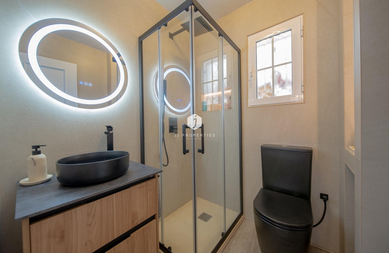 Segunda mano - Chalet -
Orihuela Costa - PAU 26