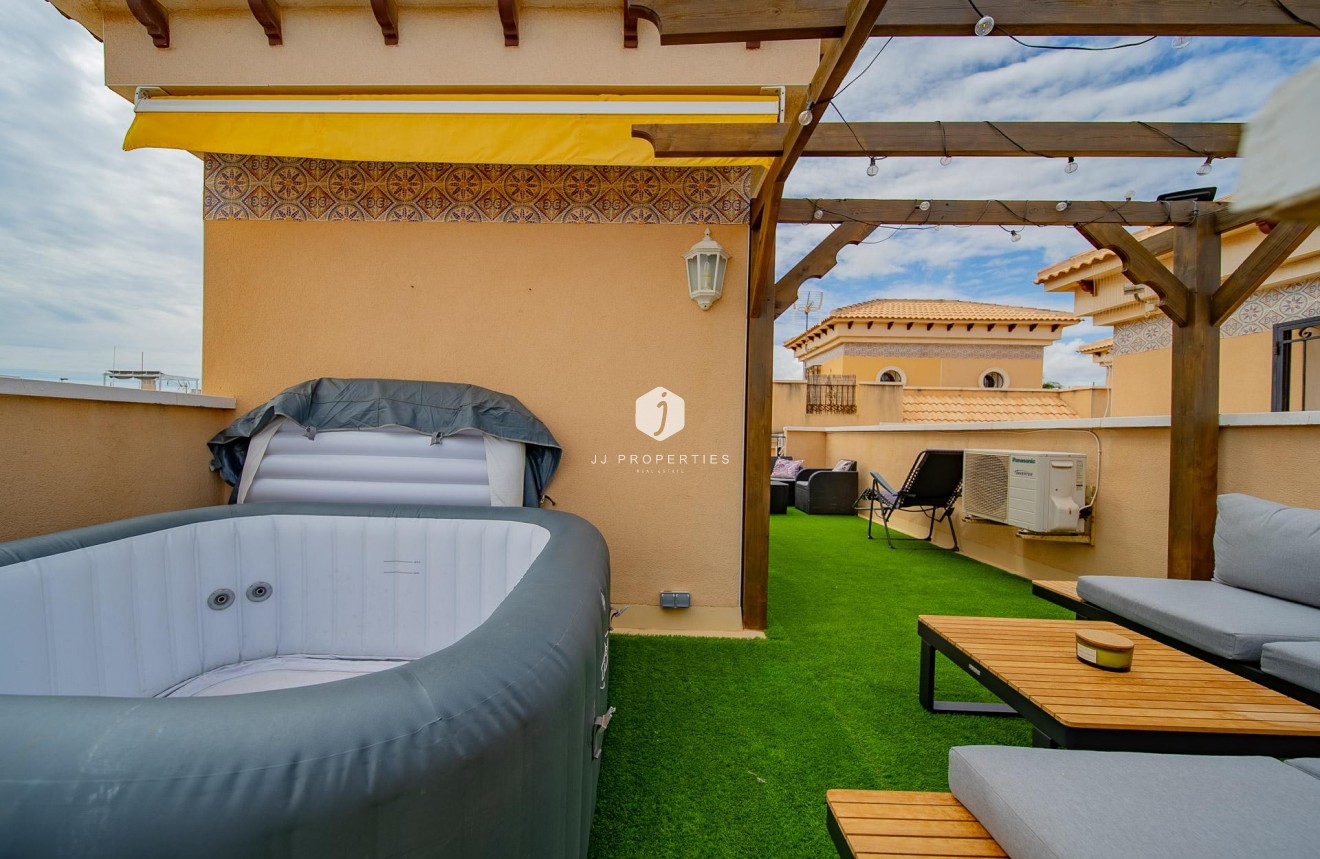 Segunda mano - Chalet -
Orihuela Costa - PAU 26