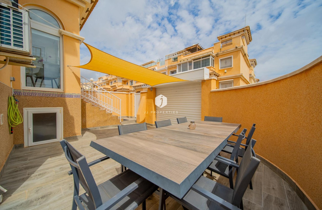 Segunda mano - Chalet -
Orihuela Costa - PAU 26