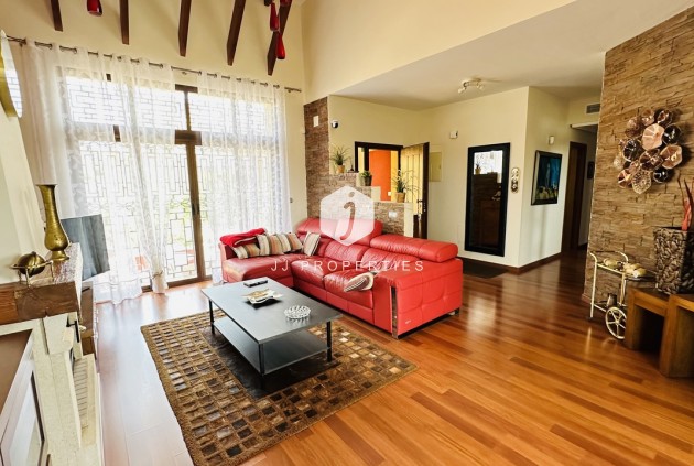 Segunda mano - Villa -
Ciudad Quesada - Costa Blanca